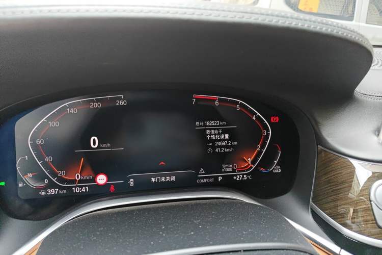 Used BMW 7 Series 2019 730Li Luxury Package Odometer Close Up