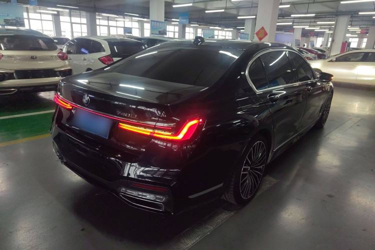 Used BMW 7 Series 2019 Restyled 740Li Leading Edition M Sport Package Rear Right 45 Deg