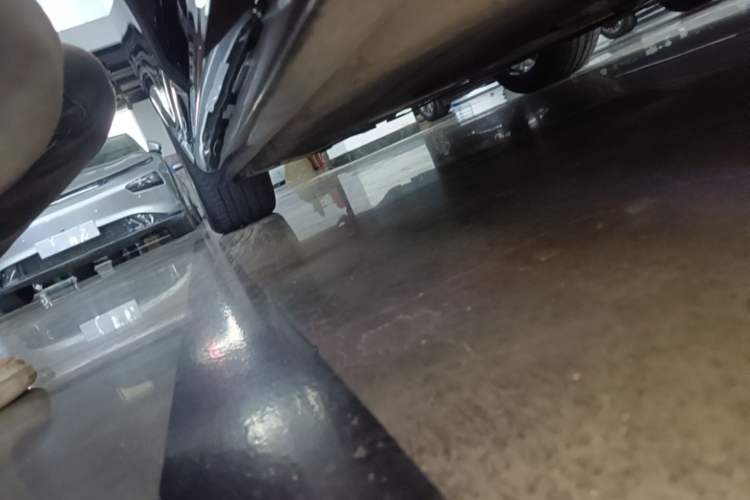 Used BMW 7 Series 2019 Restyled 730Li M Sport Package Right Side Sill