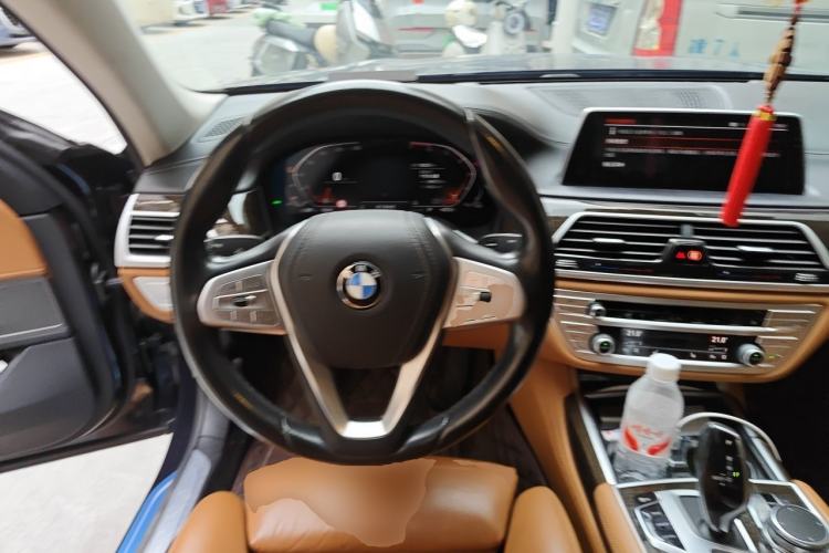 Used BMW 7 Series 2019 730Li Luxury Package Steering Wheel