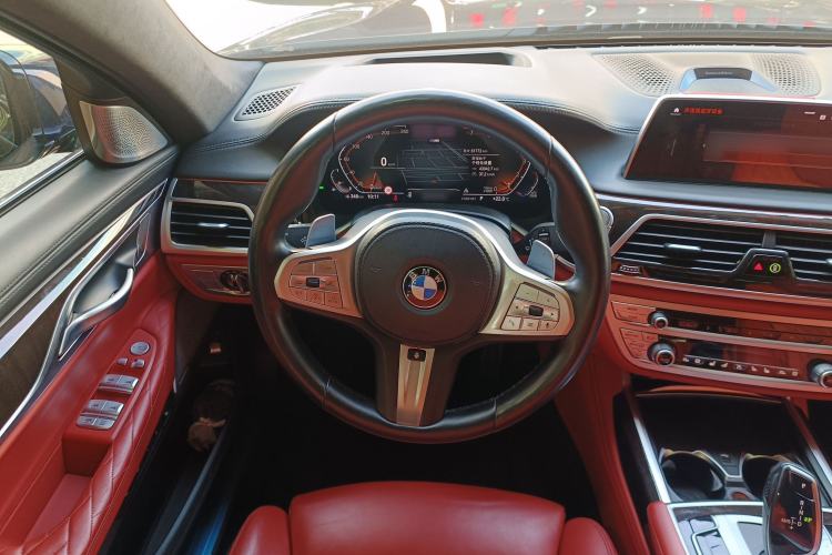 Used BMW 7 Series 2019 Updated 740Li Luxury Version M Sport Package Steering Wheel
