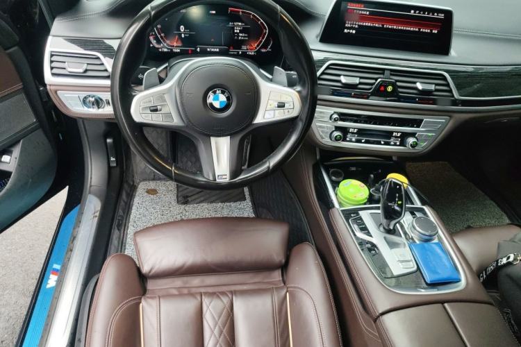 Used BMW 7 Series 2019 730Li M Sport Package Steering Wheel