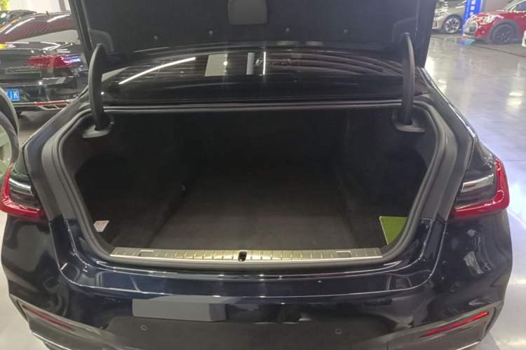 Used BMW 7 Series 2019 Restyled 730Li M Sport Package Trunk