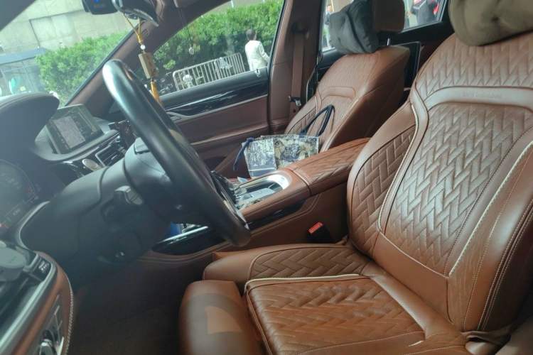 Used BMW 7 Series 2019 740Li xDrive Executive Luxury Package Left Front Seat
