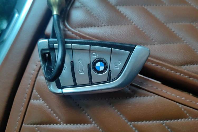 Used BMW 7 Series 2019 740Li xDrive Executive Luxury Package Vehicle Key