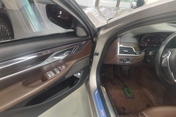 Used BMW 7 Series 2019 Updated 730Li Luxury Package Driver Seat