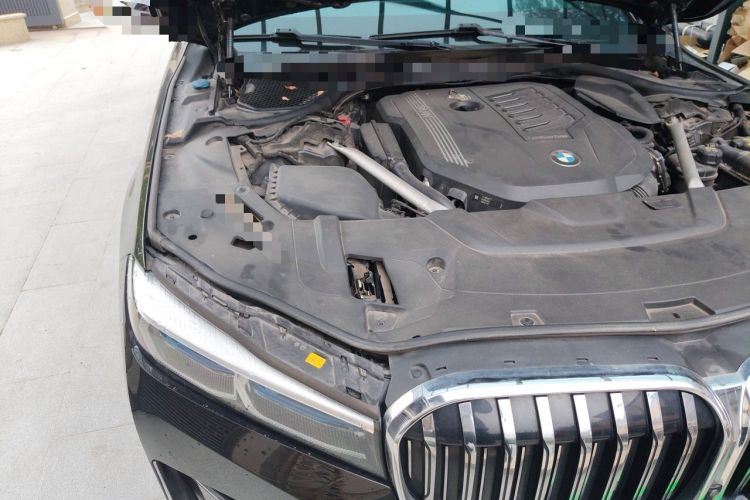 Used BMW 7 Series 2019 Restyled 740Li xDrive Executive Luxury Package Engine Bay Right