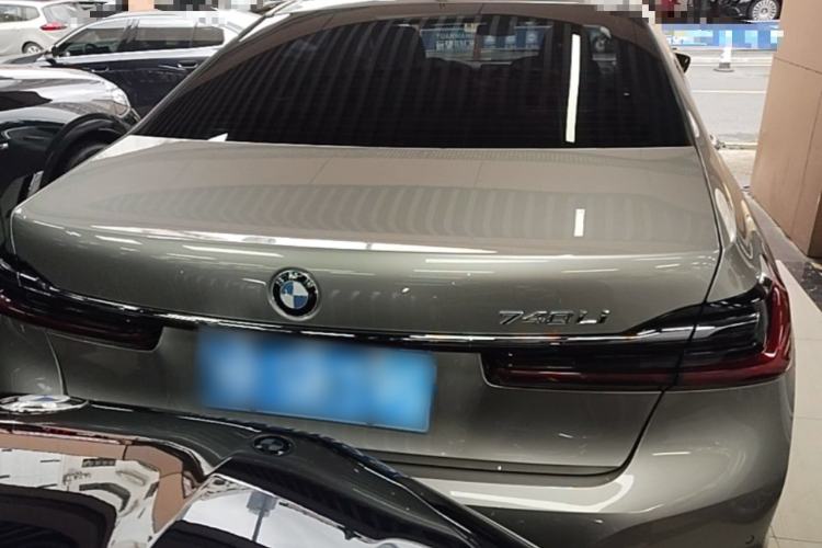 Used BMW 7 Series 2019 Updated 740Li Luxury Package Premium Edition Rear