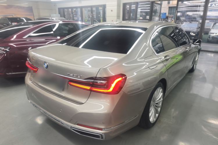 Used BMW 7 Series 2019 Updated 730Li Luxury Package Rear Right 45 Deg