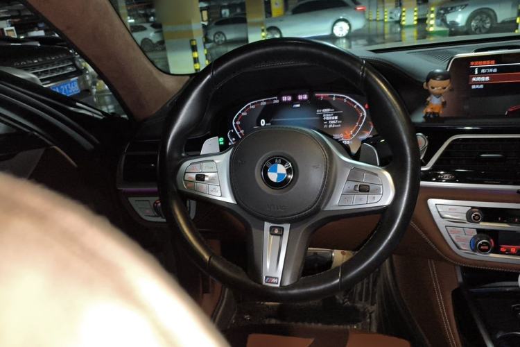 Used BMW 7 Series 2019 Restyled 740Li xDrive Executive M Sport Package Steering Wheel