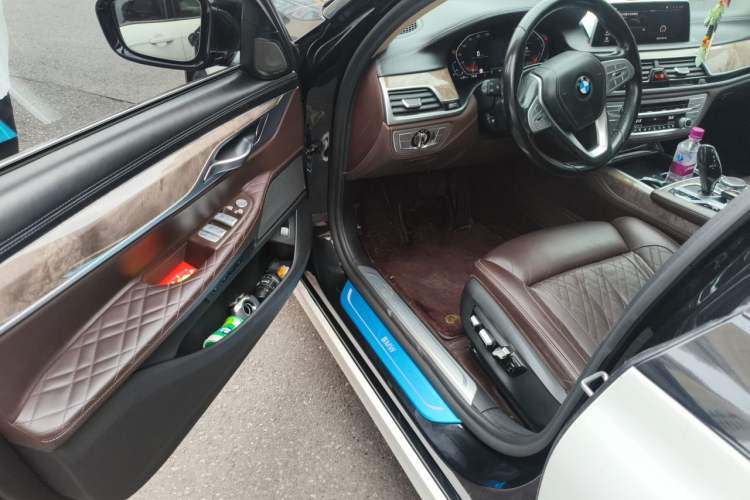 Used BMW 7 Series 2019 Restyled 740Li Leading Luxury Package Driver Seat