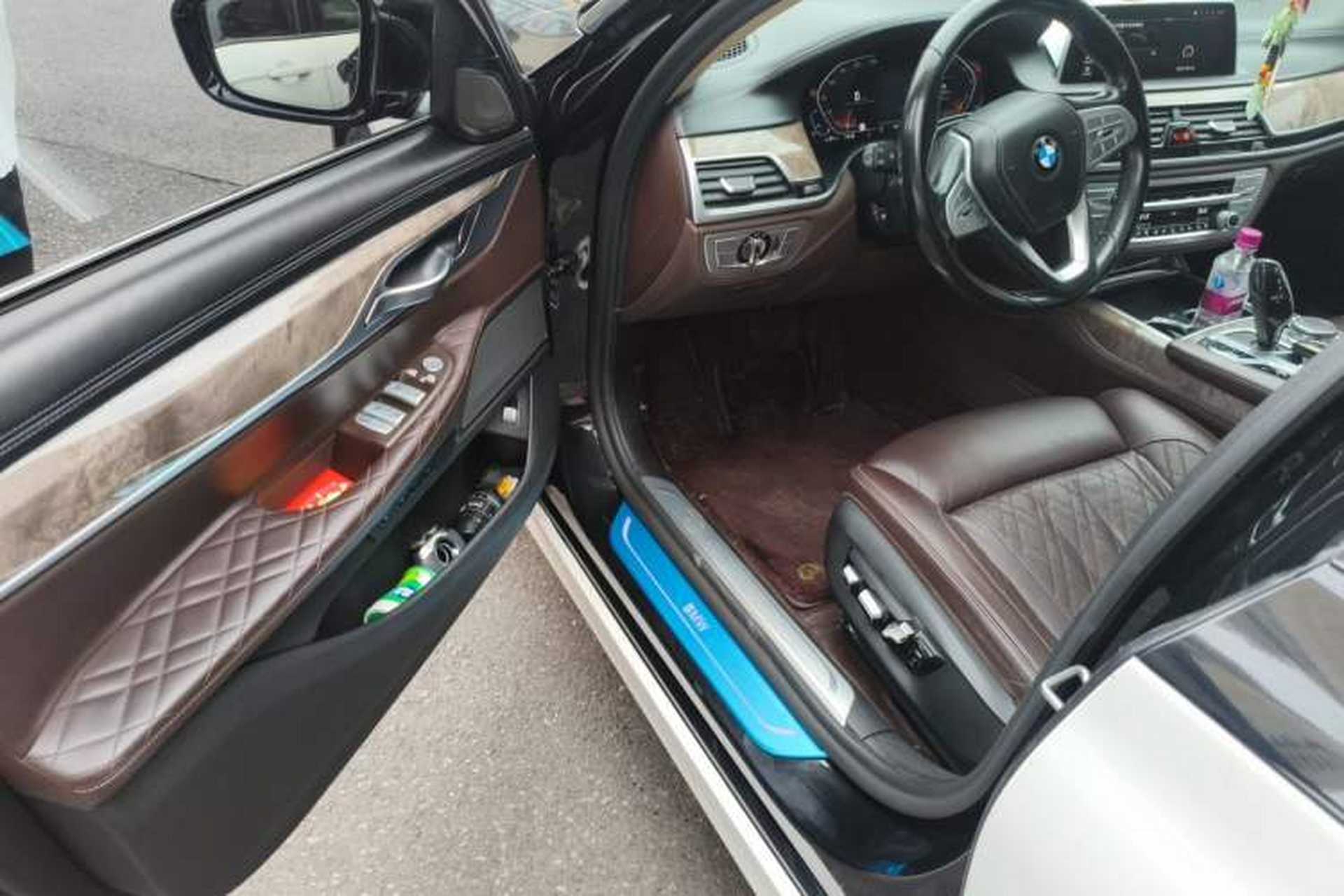 Used BMW 7 Series 2019 Restyled 740Li Leading Luxury Package Driver Seat