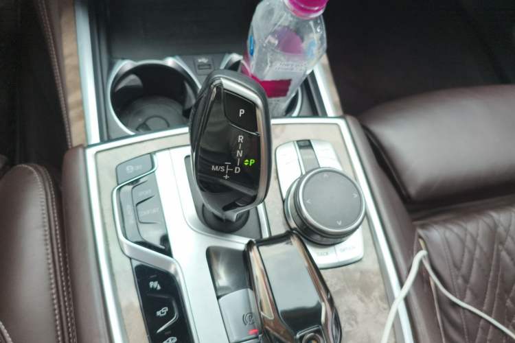 Used BMW 7 Series 2019 Restyled 740Li Leading Luxury Package Gear Lever