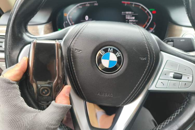 Used BMW 7 Series 2019 Restyled 740Li Leading Luxury Package Vehicle Key