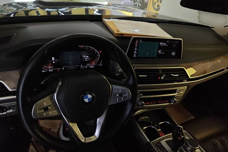 Used BMW 7 Series 2019 Restyled 740Li Leading Luxury Package Center Console