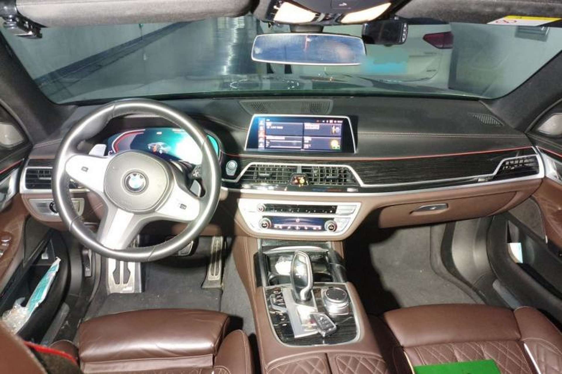 Used BMW 7 Series 2019 740Li Leading Model M Sport Package Center Console