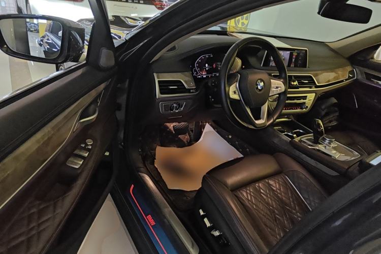 Used BMW 7 Series 2019 Restyled 740Li Leading Luxury Package Driver Seat