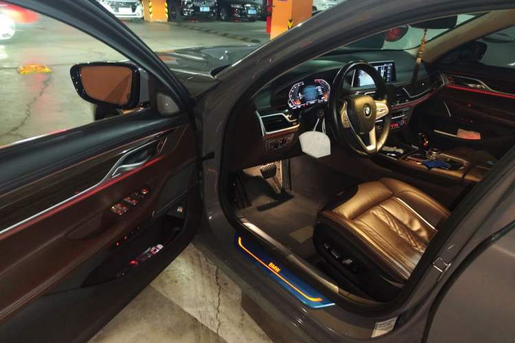 Used BMW 7 Series 2019 Updated 730Li Luxury Package Driver Seat
