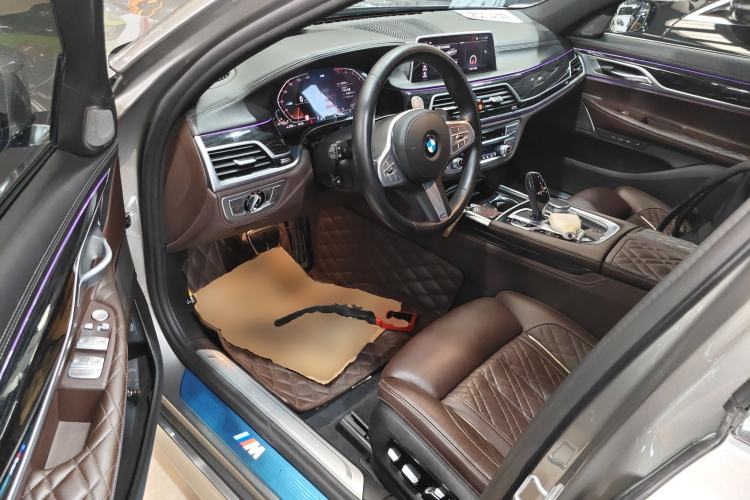 Used BMW 7 Series 2019 Updated 740Li Luxury Version M Sport Package Driver Seat