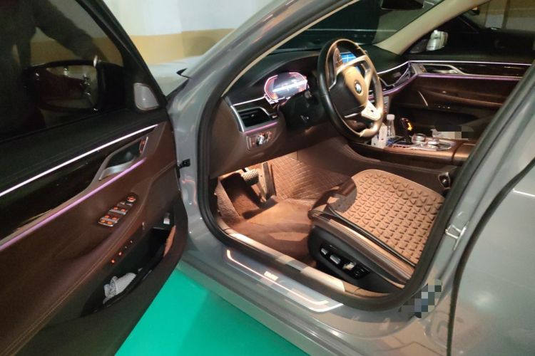 Used BMW 7 Series 2019 730Li Luxury Package Driver Seat