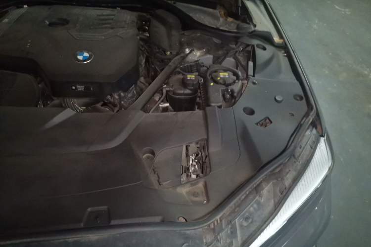 Used BMW 7 Series 2019 730Li M Sport Package Engine Bay Left