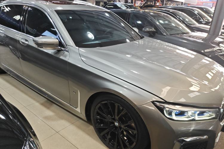Used BMW 7 Series 2019 Updated 740Li Luxury Version M Sport Package Exterior 1