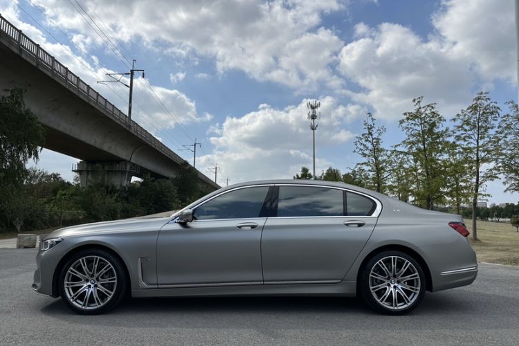 Used BMW 7 Series 2019 Restyled 740Li xDrive Executive Luxury Package Exterior 3