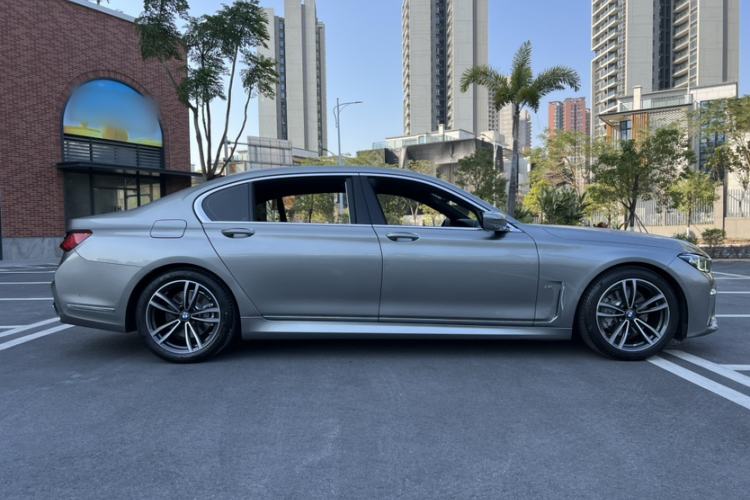 Used BMW 7 Series 2019 Restyled 730Li M Sport Package Exterior 3