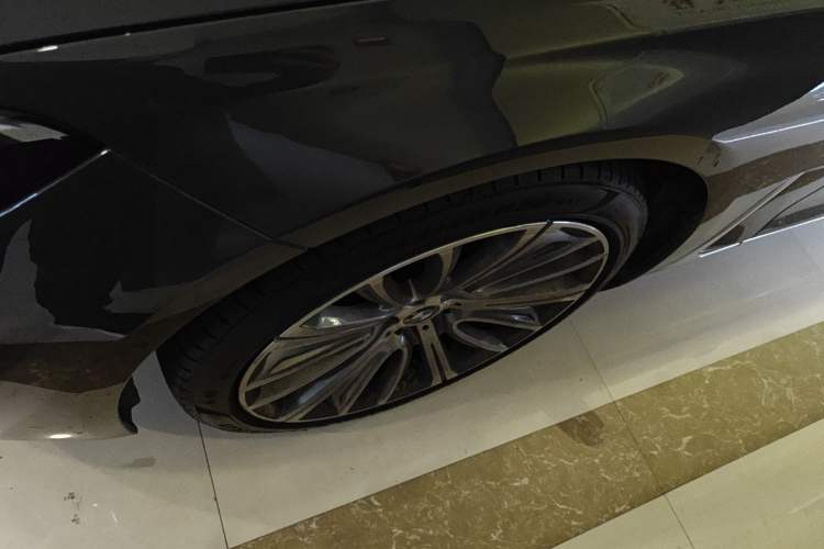 Used BMW 7 Series 2019 Restyled 740Li Leading Luxury Package Exterior 4