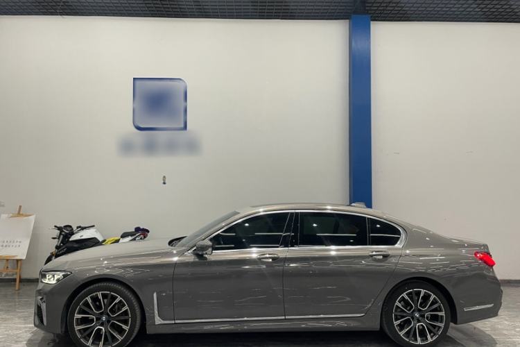 Used BMW 7 Series 2019 Restyled 740Li Leading Edition M Sport Package Exterior 5