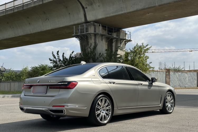 Used BMW 7 Series 2019 Restyled 740Li xDrive Executive Luxury Package Exterior 6