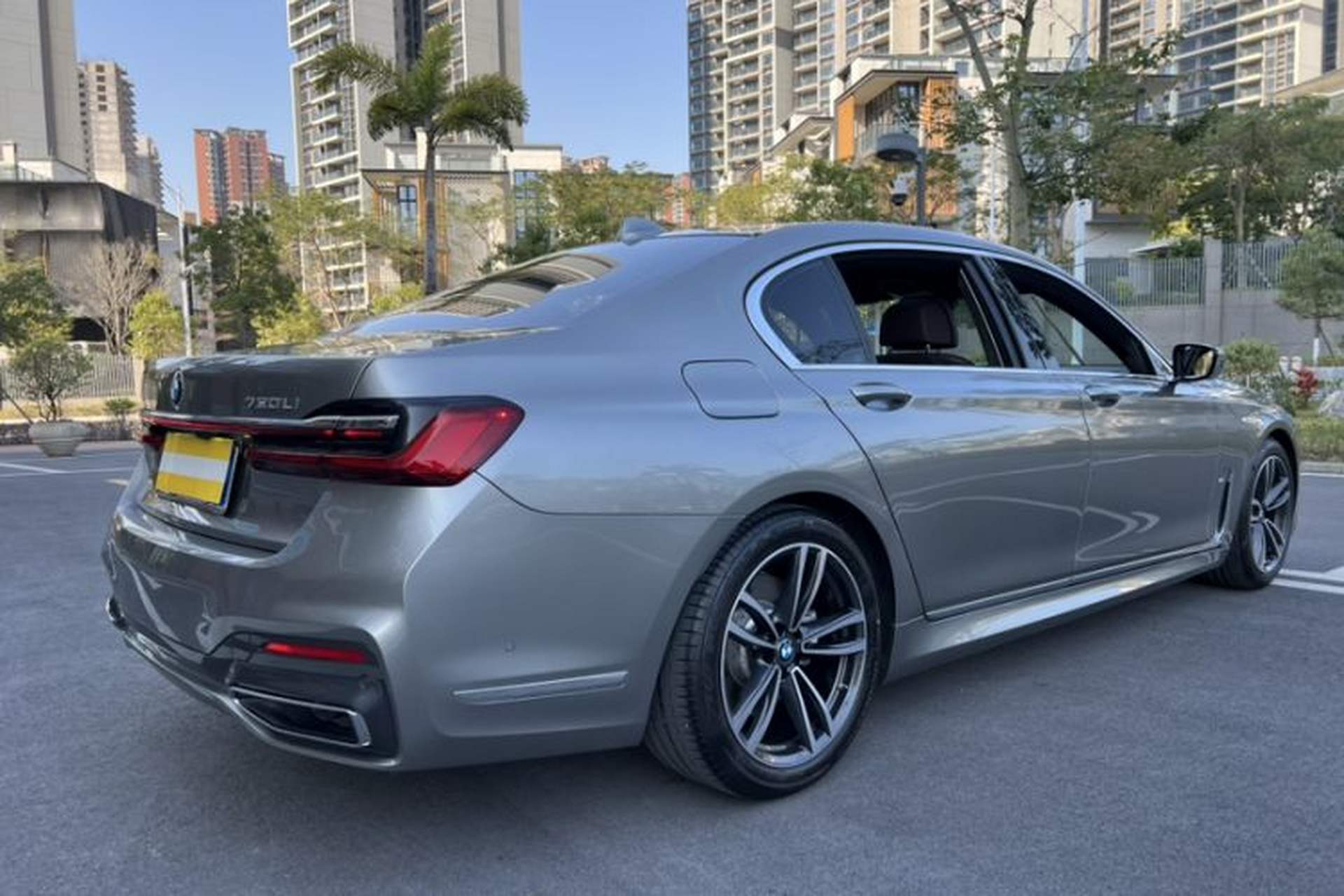 Used BMW 7 Series 2019 Restyled 730Li M Sport Package Exterior 9