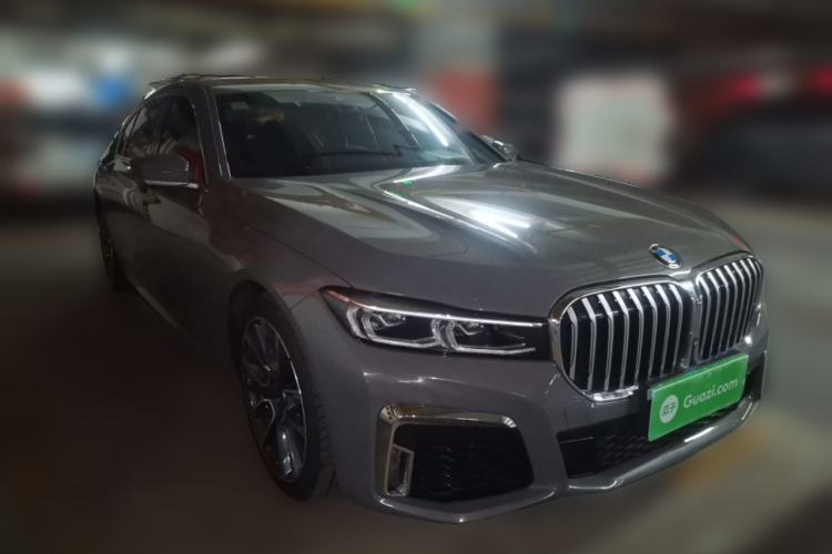 Used BMW 7 Series 2019 730Li M Sport Package Front Right 45 Deg
