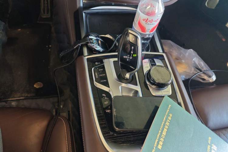 Used BMW 7 Series 2019 740Li Leading Model M Sport Package Gear Lever
