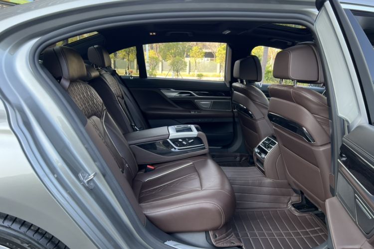 Used BMW 7 Series 2019 Restyled 730Li M Sport Package Interior 12