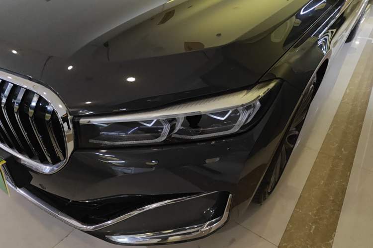 Used BMW 7 Series 2019 Restyled 740Li Leading Luxury Package Left Front Headlight