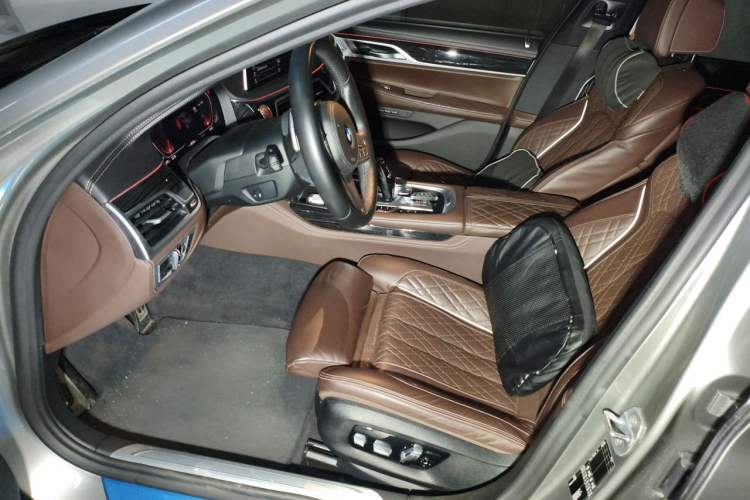 Used BMW 7 Series 2019 740Li Leading Model M Sport Package Left Front Seat