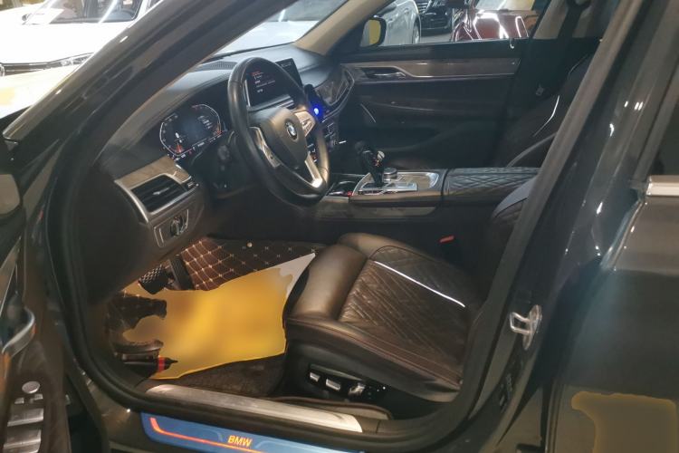 Used BMW 7 Series 2019 Restyled 740Li Leading Luxury Package Left Front Seat