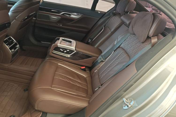 Used BMW 7 Series 2019 Restyled 730Li M Sport Package Left Rear Seat