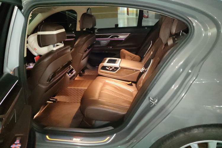 Used BMW 7 Series 2019 730Li Luxury Package Left Rear Seat