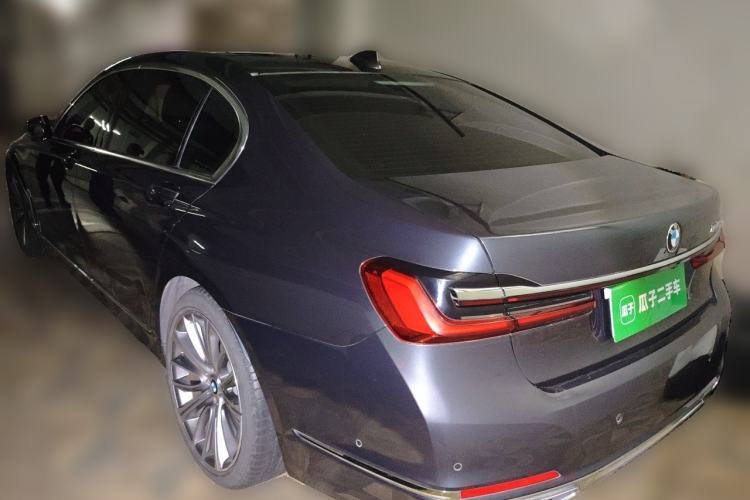 Used BMW 7 Series 2019 740Li Leading Edition Luxury Package Rear Left 45 Deg
