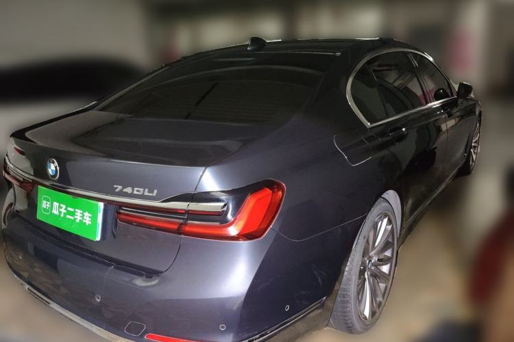 Used BMW 7 Series 2019 740Li Leading Edition Luxury Package Rear Right 45 Deg