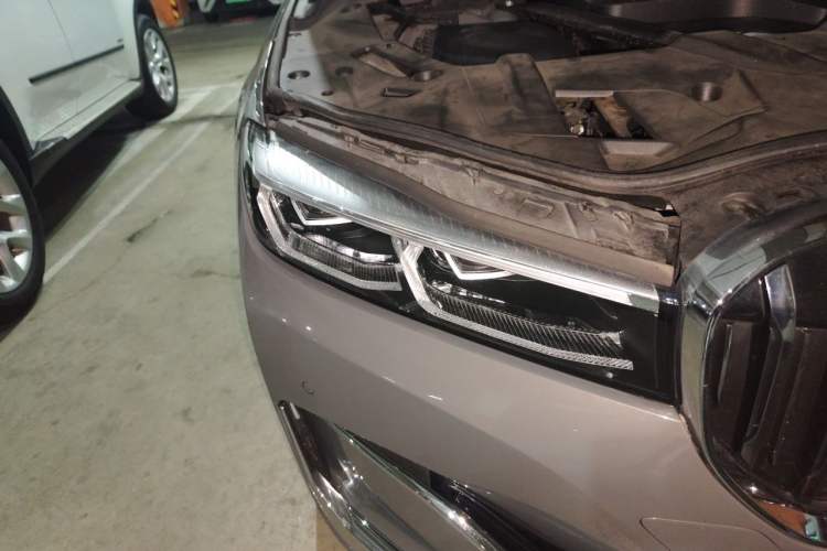 Used BMW 7 Series 2019 Updated 730Li Luxury Package Right Front Headlight