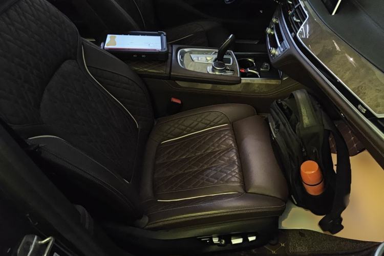 Used BMW 7 Series 2019 Restyled 740Li Leading Luxury Package Right Front Seat