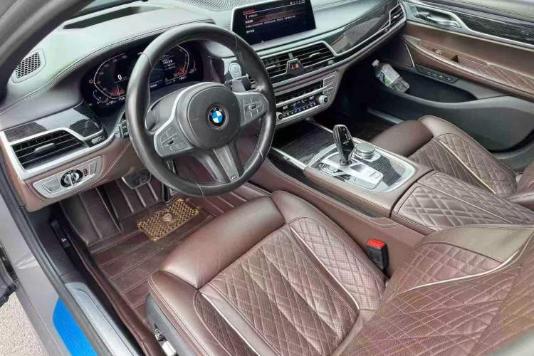 Used BMW 7 Series 2019 Updated 740Li Luxury Version M Sport Package Steering Wheel