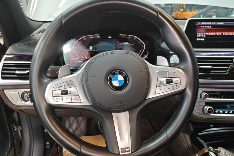 Used BMW 7 Series 2019 Updated 740Li Luxury Version M Sport Package Steering Wheel