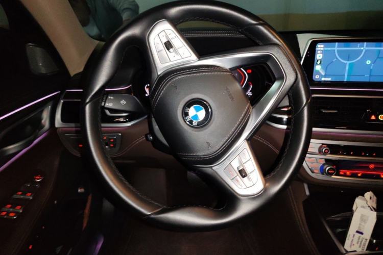 Used BMW 7 Series 2019 730Li Luxury Package Steering Wheel