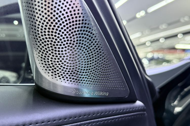 Used BMW 7 Series 2019 Restyled 740Li xDrive Executive Luxury Package Audio And AC Panel