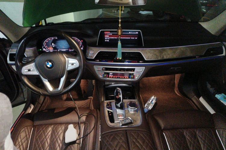 Used BMW 7 Series 2019 Restyled 740Li Leading Luxury Package Center Console