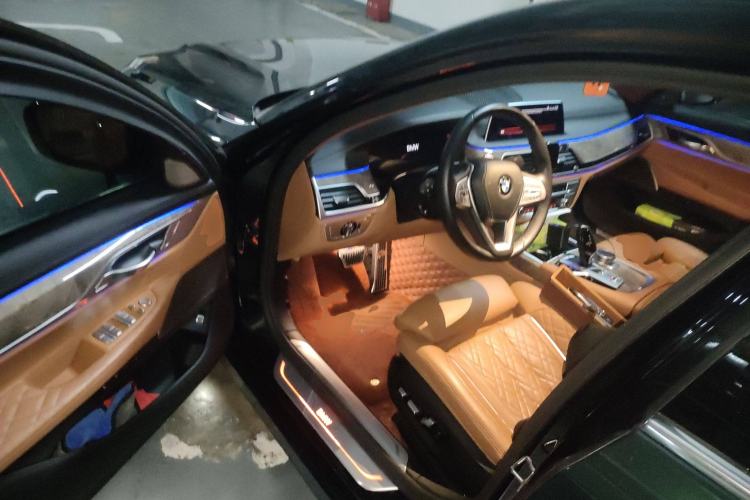Used BMW 7 Series 2019 Restyled 740Li Leading Luxury Package Driver Seat
